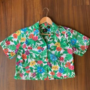 Vintage Liz Sport Hawaiian crop top button up.